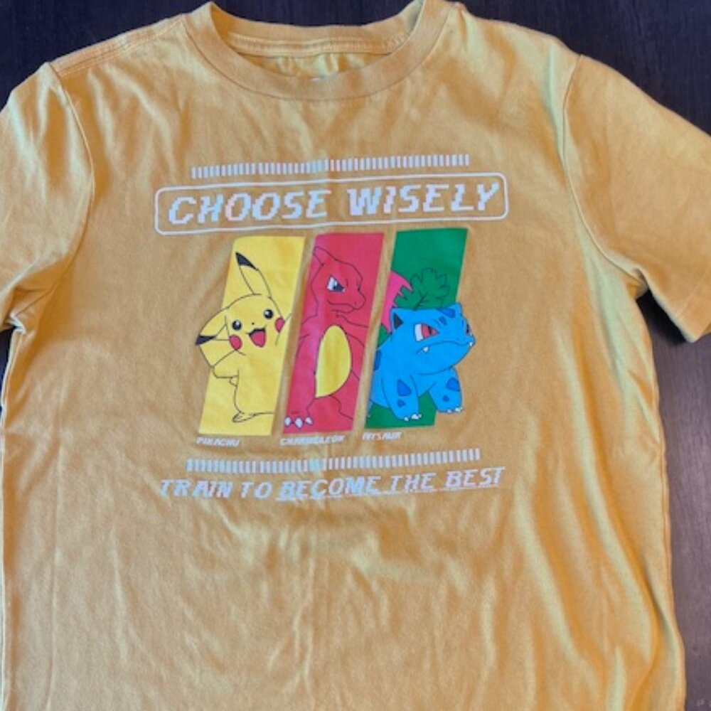 Old Navy Pokémon Kid’s Yellow Pikachu Charmeleon & Ivysaur Short Sleeve T-Shirt